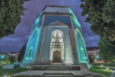 YEŞİL (THE GREEN) TOMB