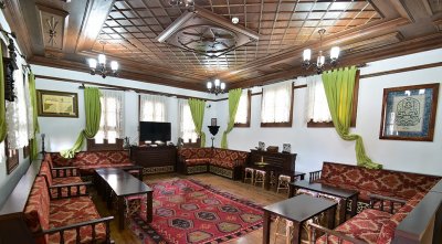 مركز أمير بخاري الثقافي