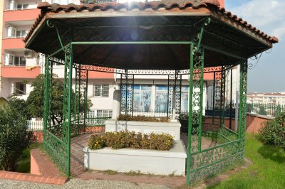 Karadavut (Davutkadı) Tomb