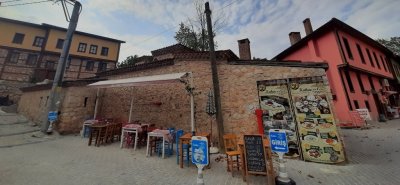 Nilüfer Bath (Gölyazı)