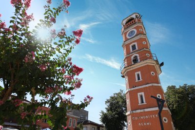 Yenişehir Saat Kulesi