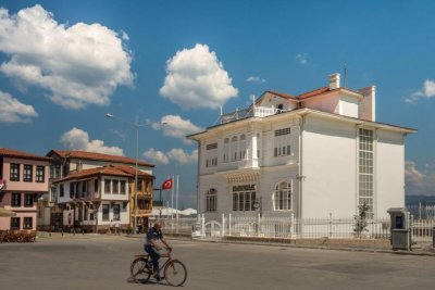 Mudanya'nın Tarihi Sokaklarında Gezin