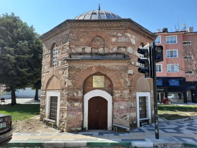 Yenişehir Süleyman Pasha Tomb