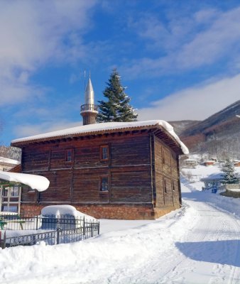 İznik Elmalı (Çivisiz Ahşap) Cami