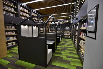 مكتبة Mümine Şeremet مفتوحة 24 ساعة
