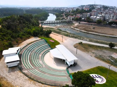 Mustafakemalpaşa Belediyesi Açıkhava Tiyatrosu
